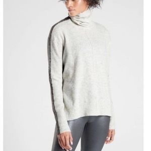 Athleta transit color block merino wool turtleneck size small